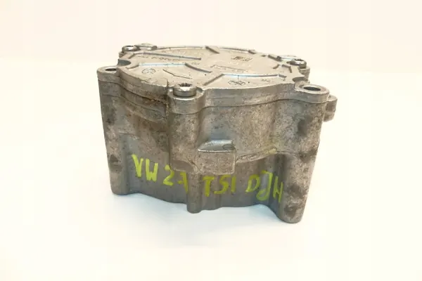 Vacuümpomp OEM 06L145100L voor VW Golf VII R 2.0 TFSI image 3