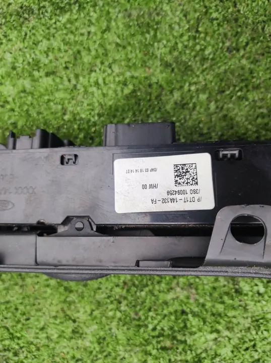 Linker voorraam schakelaar Ford Focus mk3 image 3