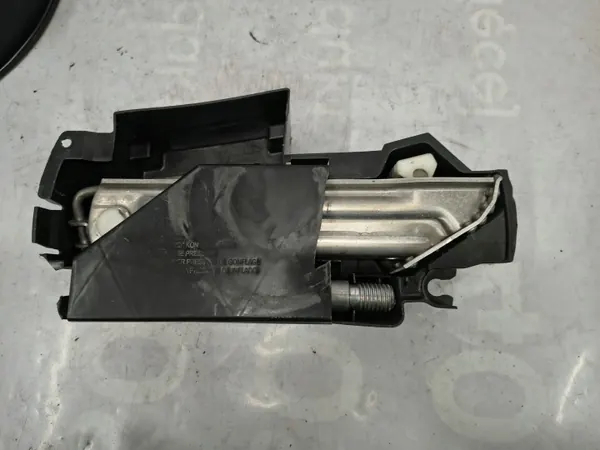 Mercedes W212 gereedschapsset OEM A2128980914 - Gebruikt image 7