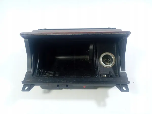 Cinzeiro Mercedes W210 OEM M1S223 MAR 00018917 image 4