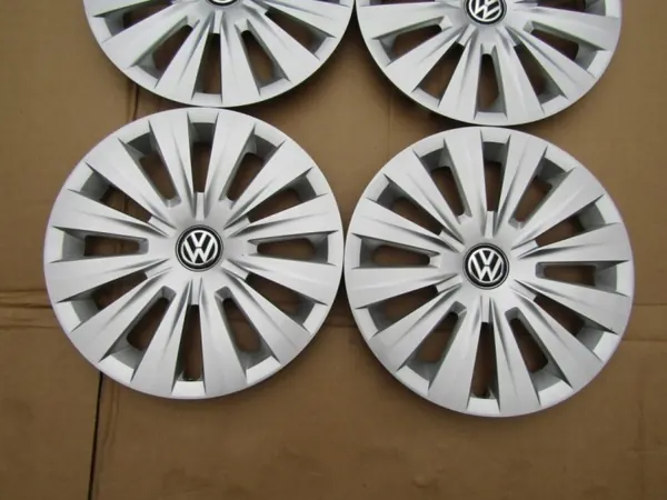 OEM 5H0601147B Tapacubos 15" VW Golf VIII image 5
