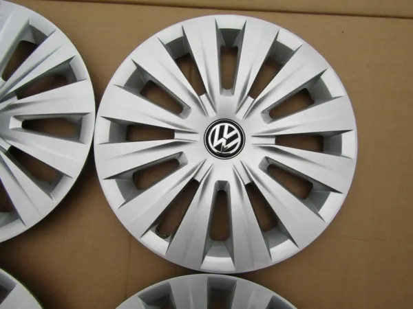 OEM 5H0601147B Tapacubos 15" VW Golf VIII image 6