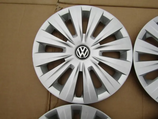 OEM 5H0601147B Tapacubos 15" VW Golf VIII image 7