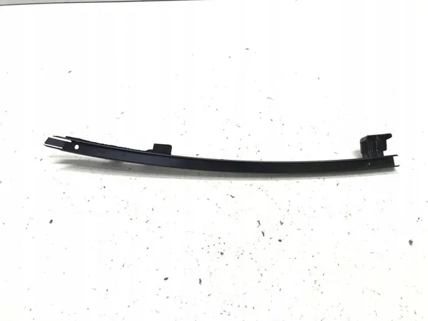 CHERY OMODA 5 C5 2025 Guia de janela traseira direita OEM 551001314AA image 3