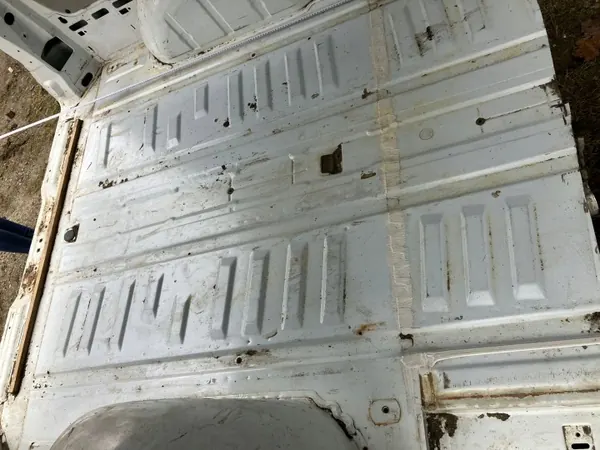 Mercedes Vito W447 Heckboden OEM W447 PAS TYLNY image 2