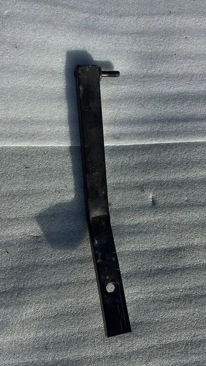 Kylarfäste AUDI A4 (8EC, B7) 2.7L diesel image 2