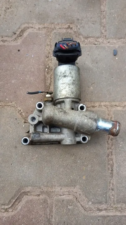 Gebrauchtes EGR-Ventil OEM 7.22414.00 für Opel Corsa B image 2