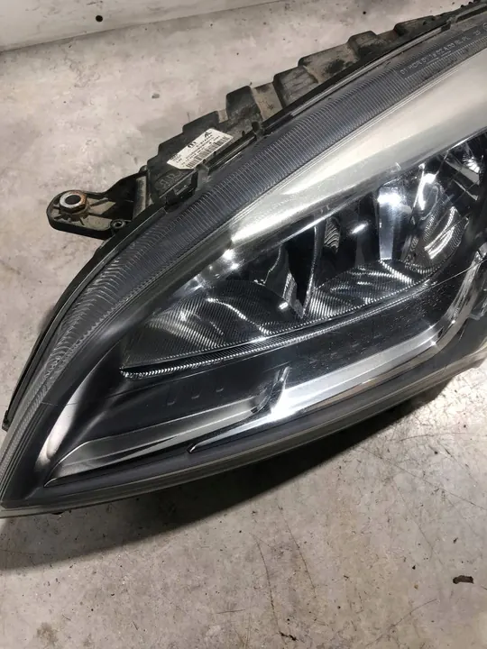 Farol Fiat Doblo image 3