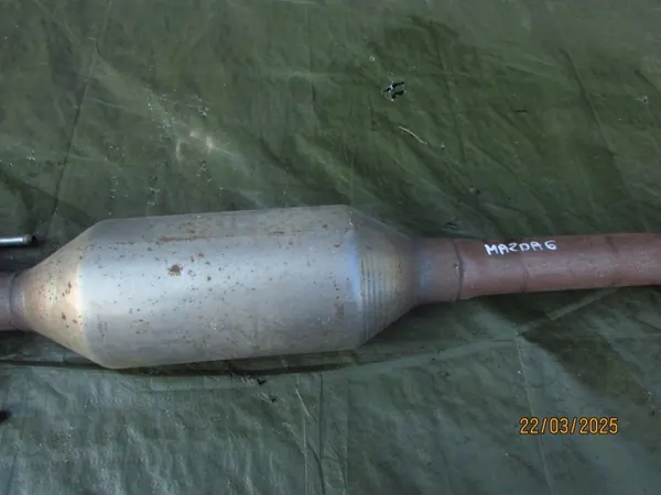 Midden demper Mazda 6 GJ 2.5 Sedan PY75 OEM image 4