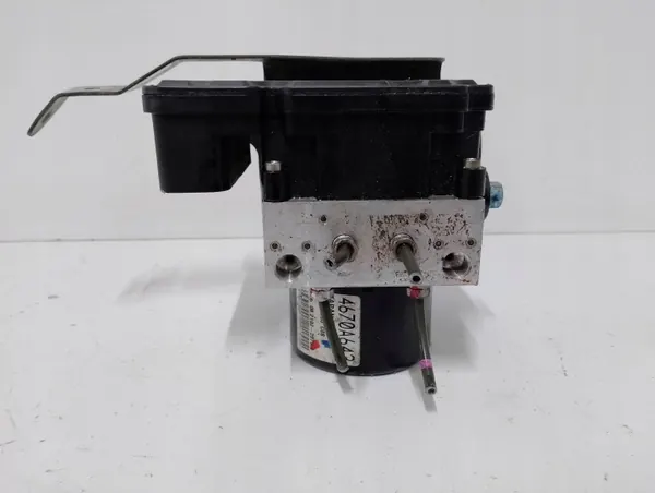 Pompe ABS Mitsubishi OEM 4670A643 pour ASX I image 3