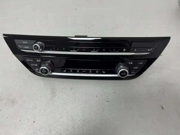Ilmastointipaneeli BMW 5 G30 OEM 61315A480C3 - Käytetty image 2