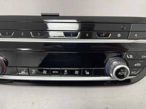 Ilmastointipaneeli BMW 5 G30 OEM 61315A480C3 - Käytetty image 3