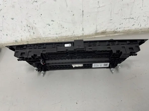 Ilmastointipaneeli BMW 5 G30 OEM 61315A480C3 - Käytetty image 7