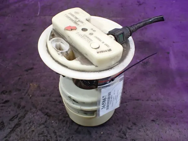 RENAULT TWINGO I 00-04 1.2 BRANDSTOFPOMP 8200058354 4 PIN image 3