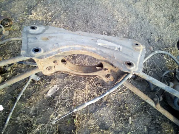 RAV4 II achterophanging OEM RAV4 II ZAWIESZENIE TYŁ image 4