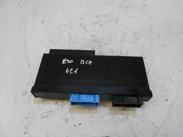 BMW E90 BCM Komfortmodul OEM 9176886 image 2