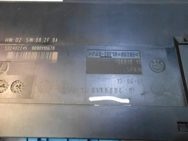 BMW E90 BCM Komfortmodul OEM 9176886 image 9