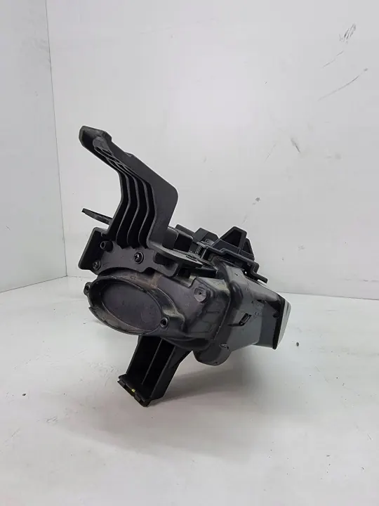 Luz DRL Delantera SsangYong Torres EVX OEM 8320242000 image 5