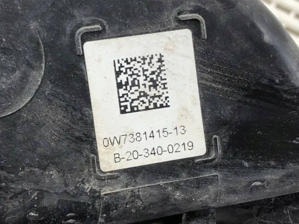 SCR-tank OEM 7354384 för BMW G30 2.0 150hk Sedan image 4