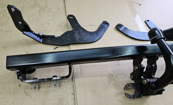 Gebrauchte Anhängerkupplung Brink OEM KE500-00QK1 für Nissan Townstar image 5