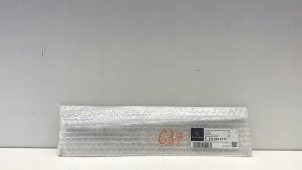 Lista de grade Mercedes OEM A2468882085 - Usado image 2