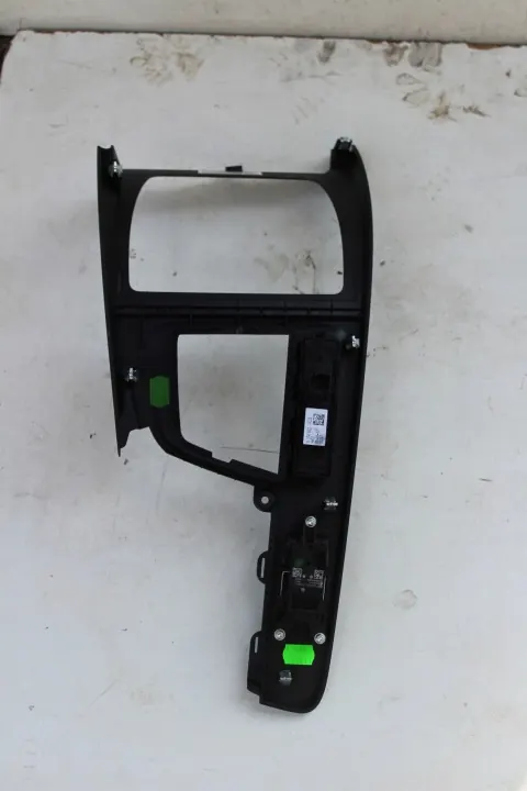 Tunnel frame BMW X1 F48 OEM 9388422 image 3
