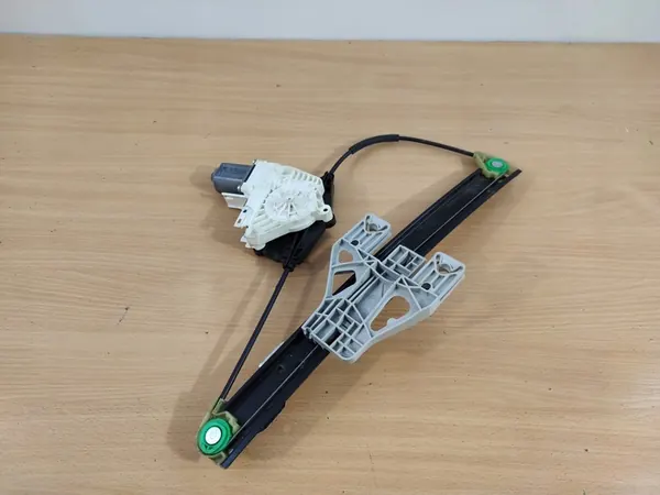 Rejilla de parachoques derecha para Audi A5 8T S-Line 8T0807682L image 2