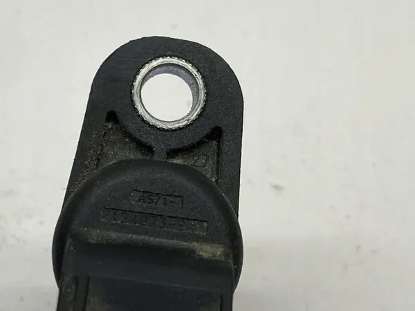 Solenoide VVT Ford Mustang VI OEM AS7112K073BA image 7