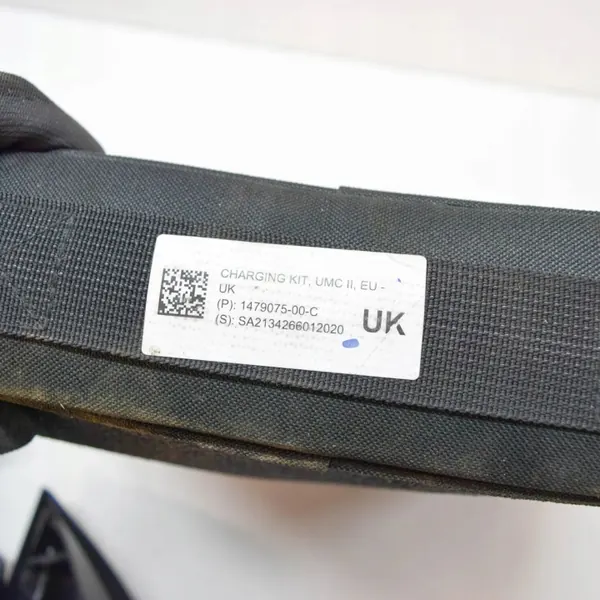 Câble de charge batterie Tesla Model Y 145544010D image 3
