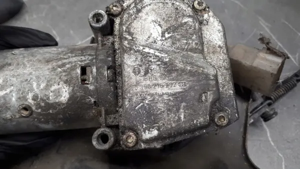 Motor limpiaparabrisas OEM 0390216732 Renault Kangoo I image 3