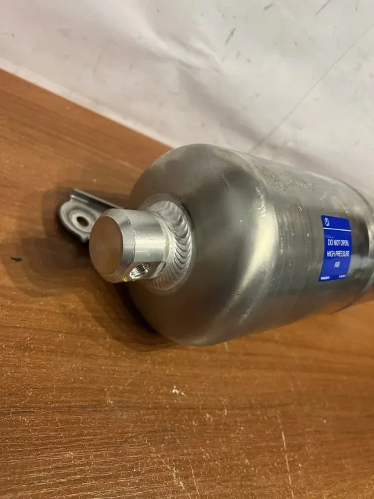 Tanque de ar usado OEM D805 para Volvo XC90 II Diesel image 5