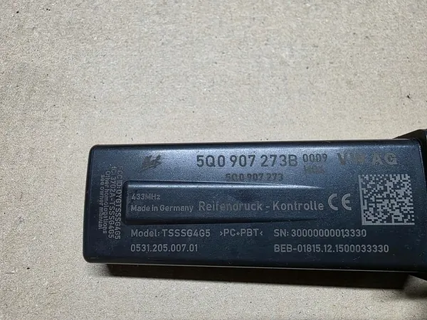 Capteur de pression des pneus VW 5Q0907273B image 2