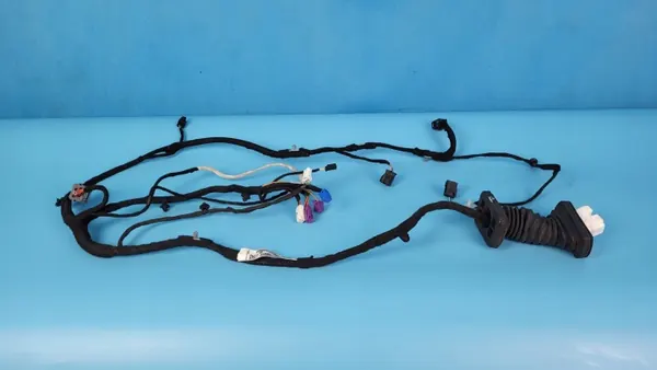 Harness Puerta Derecha Dodge Challenger SXT OEM 68409478AB image 5