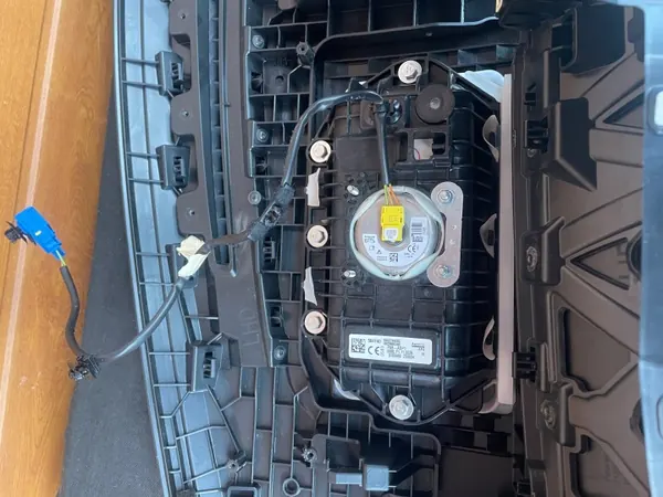OEM KONSOLA DESKA kojetaulu Peugeot 208 II GT:lle image 8