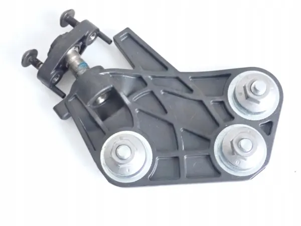 HUD-kiinnike Audi A5 F5 8W6 OEM 4M1857746 image 2