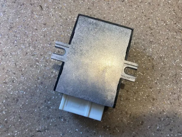 Módulo Bomba Combustible BMW X6 E71 OEM 7229174 image 8