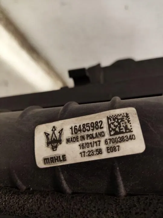 Radiador Maserati GHIBLI 2017 conjunto 670009820 image 10