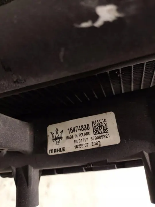 Radiador Maserati GHIBLI 2017 conjunto 670009820 image 9