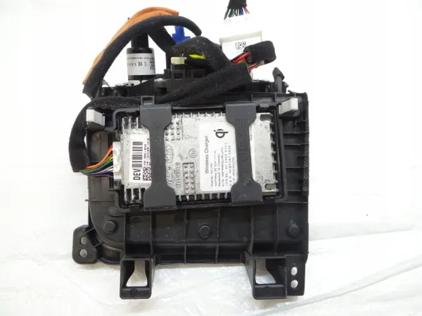 Kia Niro trådlös laddare OEM 95560-05100 image 5