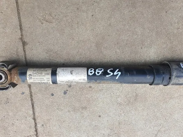 Amortecedor a gás traseiro AUDI A4 B8 8K0513035AB image 3