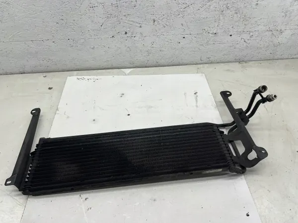 Getriebeölkühler vorne OEM 5N0317019A image 4