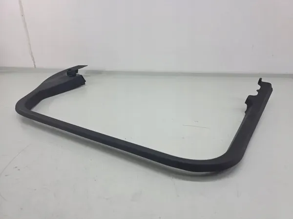 Takaikkunan lista oikea puoli OEM J8A225514AC image 3