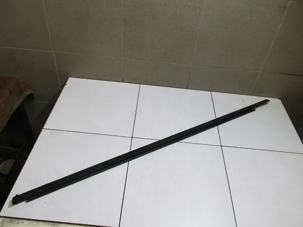 Moldura de puerta trasera derecha Ford S-Max MK1 Lift 2010-2014 image 1