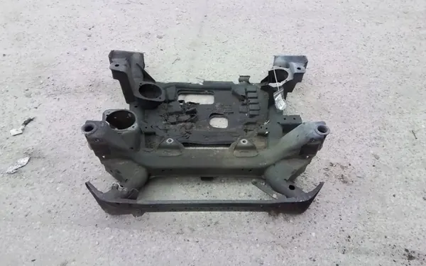 Begagnad främre släde för BMW X3 2.0D OEM Wrakowisko-10689- image 2