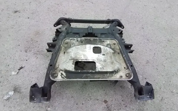 Begagnad främre släde för BMW X3 2.0D OEM Wrakowisko-10689- image 6