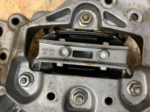 Versnellingsbaksteun OEM 80A399262BD - Gebruikt Audi OE image 3