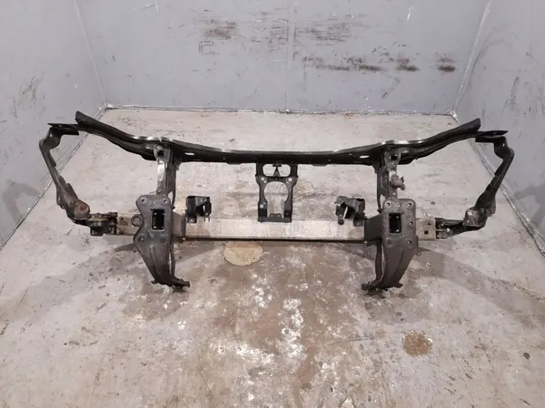 Mercedes-Benz E W211 Para-choque dianteiro 2004 image 6