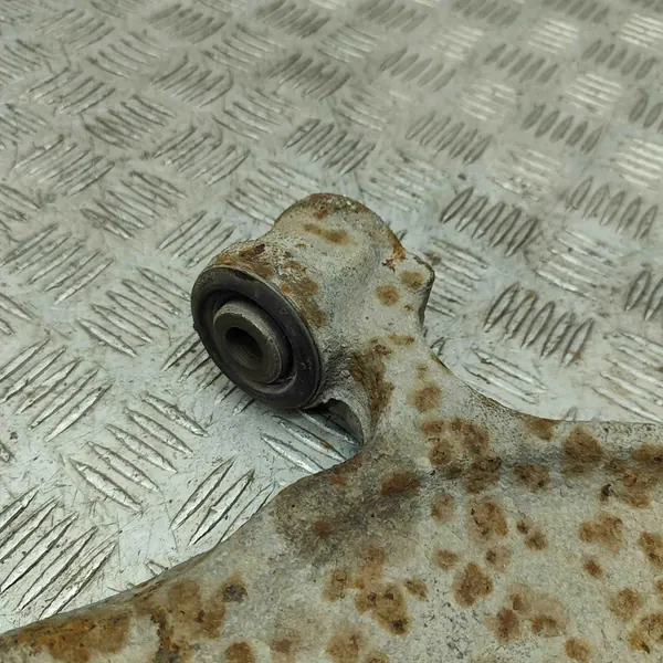 Braccio di Controllo Inferiore Destro VW Transporter V (T5) image 6