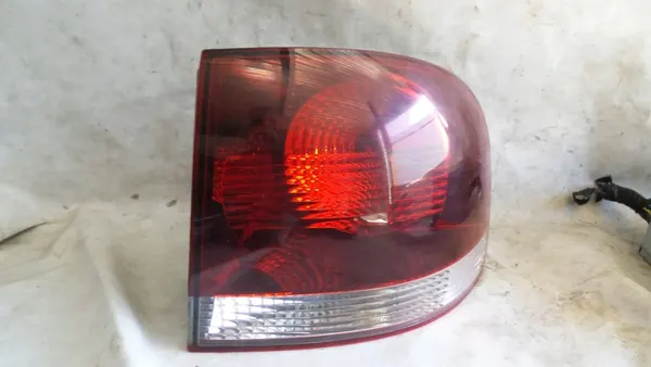 VW Touareg I Lift Luz Trasera Derecha 7L6945096R image 2