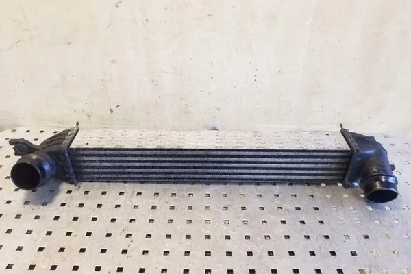 Radiatore intercooler MINI COUNTRYMAN 1.6L Diesel image 4